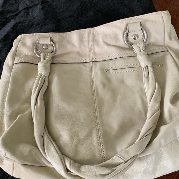 B. Makowski Cream Leather Bag - Picture 12 of 13